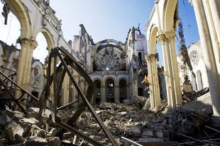 Tremblements de terre en Cathedral in Haiti 2010, Haïti