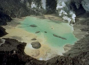 Volcan Pinatubo aux Philippines